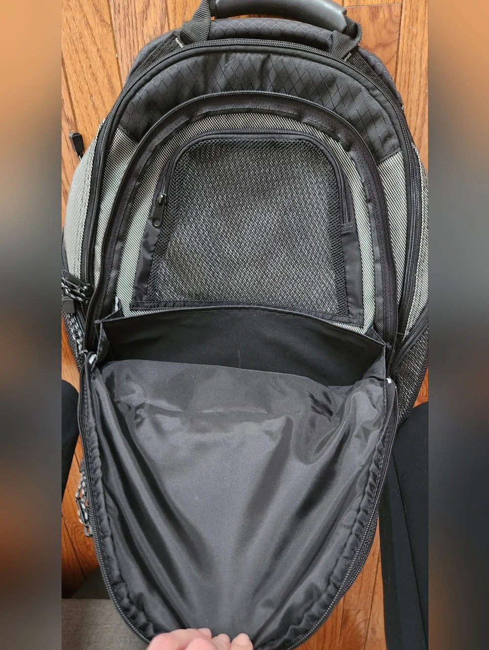 Targus Laptop Backpack - Picture 7 of 8